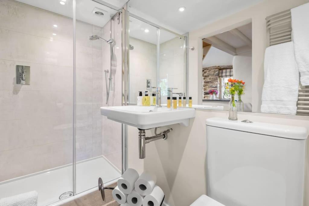 Luxury Self-Contained Cottage For Two With Hot Tub Staverton  Eksteriør billede